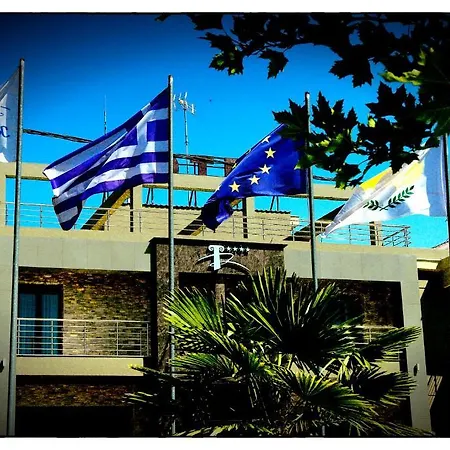Ξενοδοχείο με διαμερίσματα κρηστωνία